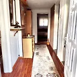 Lari And Klo Apartments